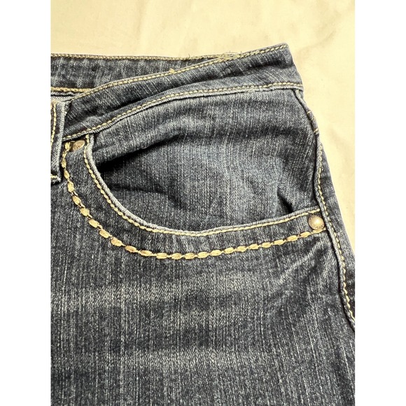 Cato Premium Womens Plus Size 16WP Dark Wash Embroidered Contrast Stitch Jean D4 - Picture 12 of 16